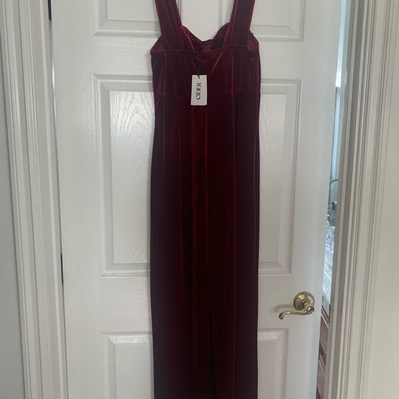 Burgundy Velvet Full length, stretchy Romper - Picture 4 of 4